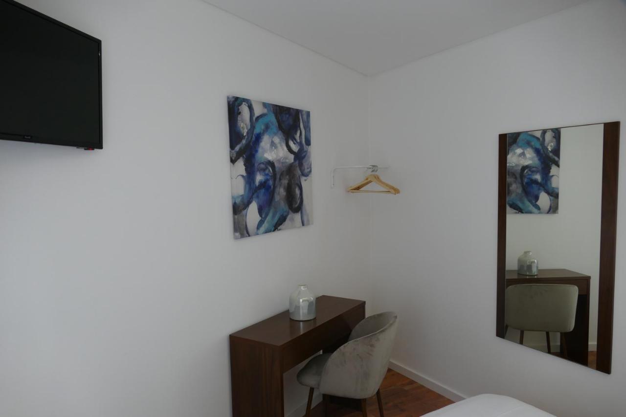 Guest House Eca - Centro Historico Лейрия Екстериор снимка